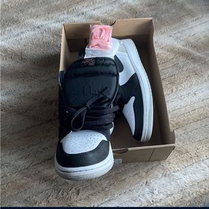 Jordan 1 Stage Haze Size 9.5